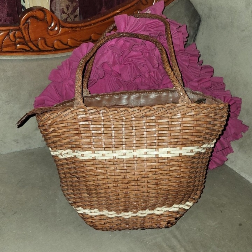 ellepi Made In Italy Genuine Leather Woven Handbag EUC